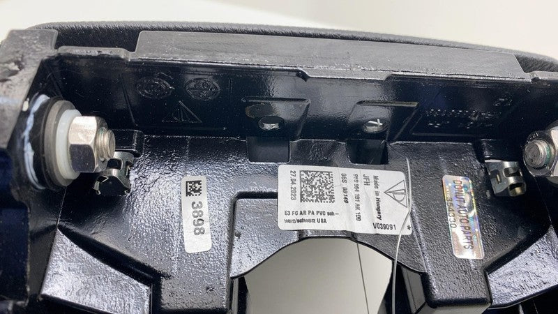 9Y0.864.101 ⭕ 2018-2024 Porsche Cayenne Front Center Console Armrest Lid Cover 9Y0864101 OEM