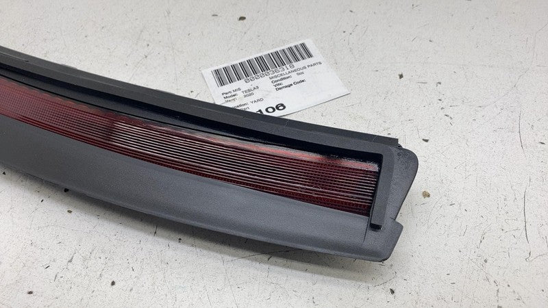 ⭕ 17-23 Model 3 Rear Package Tray Lamp Inner 3rd Brake Stop Light 1077