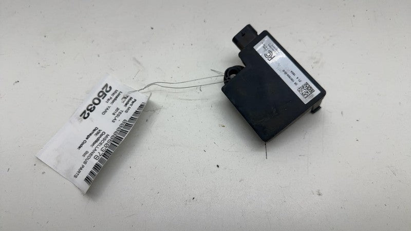 ⭕ 17-23 Tesla Model 3 Rear Bumper BCM Computer Body Control Module 109
