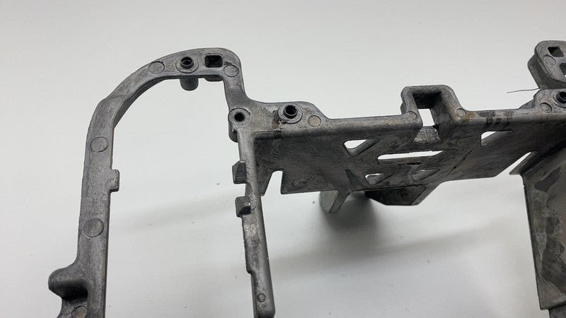 ⭕ 2011-2018 Porsche Cayenne Dashboard Center Console Head Unit Bracket