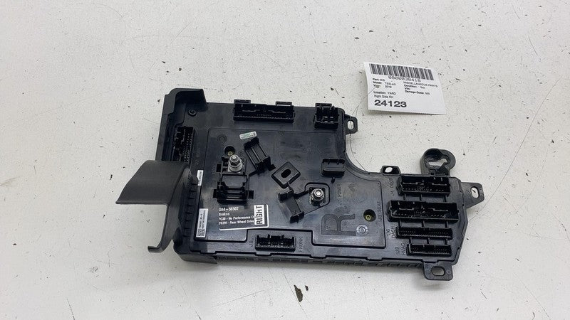 110034090H ⭕ 2017-2020 Model 3 Right Low Voltage Controller Electronic Module 1100340-90-H