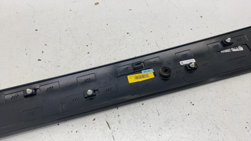 ⭕ 2022 Rivian EDV-700 Outer Right Side A-Pillar molding Trim RH OEM PT