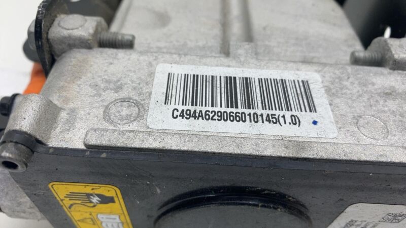 1038901 00 D 2012-2020 Tesla Model S MS Electric Battery Heater w/ Wire Harness & Bracket OEM
