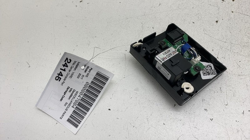 PT00043019 ⭕ 2022-2024 Rivian R1T Rivian R1T R1S Camp Speaker Lock Latch Charger PT00043019