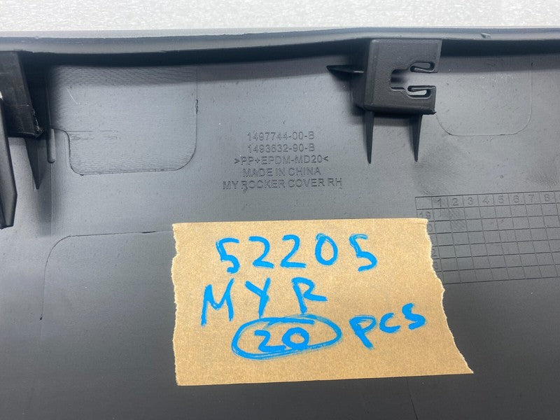 1497744 00 B 2020-2023 Tesla Model Y Passenger Skirt Rocker Cover Molding Lower 1497744-00-B