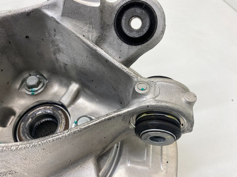 118841600F 20-24 Model Y Rear Right Spindle Knuckle w/ Wheel Hub & Dust Shield 1188416-00-F