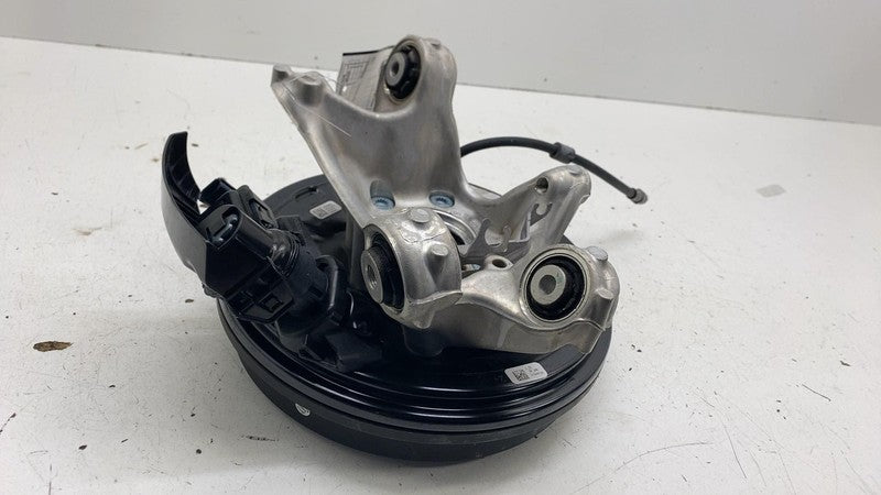 Knee Assembly VOLKSWAGEN ID4 Left 25