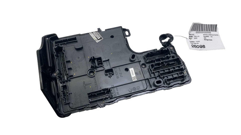 183462910D ⭕24-25 Model 3 Front Right Frunk Low Voltage Body Controller Module 1834629-10-D