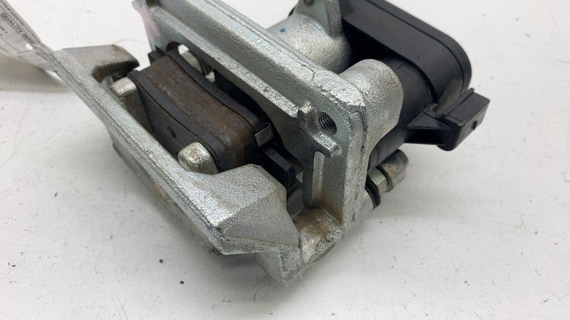 ⭕ 2022-2024 Hyundai Ioniq 5 Rear Passenger Side Brake Caliper w/ Actua