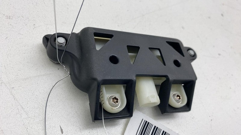 ⭕ 2012-2020 Tesla Model S Rear Trunk Liftgate Release Handle Switch w/