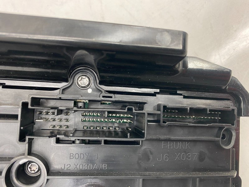 ⭕ 20-24 Model Y Front Left Frunk Low Voltage Body Controller Module 14