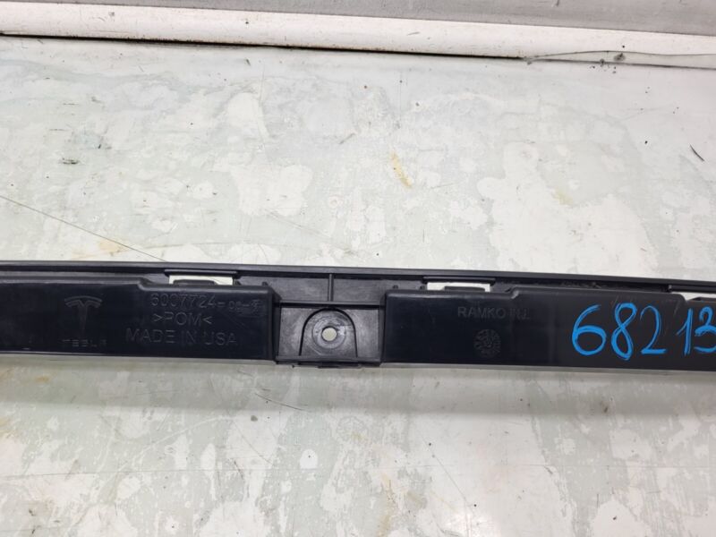 2012-2023 Tesla Model S Rear Body Attachment Bumper Center Support Bracket Facia