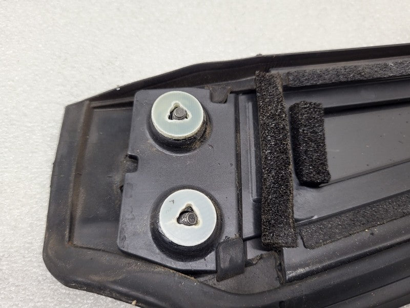 103236300C ⭕ 16-20 Tesla Model X B-Pillar Applique Glass Left w/ Rubber Seal 1032363-00-C