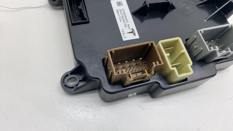 106205600D 2016-2024 Tesla Model X Rear Falcon Controller Door Control Module Assembly OEM
