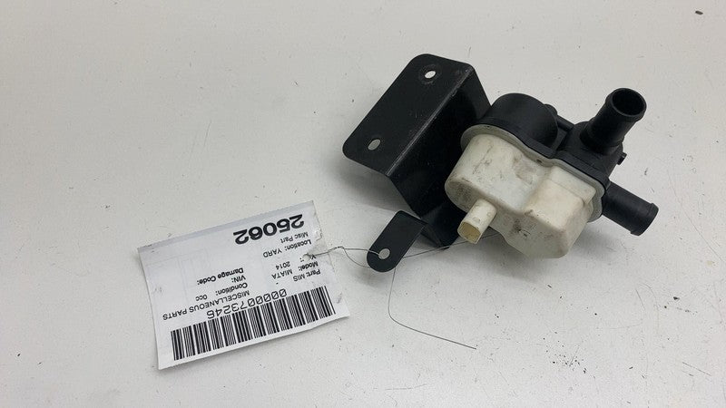 ⭕ 2006-2015 Mazda MX-5 Miata Fuel Leak Detection Pump w/ Mount Bracket Assembly
