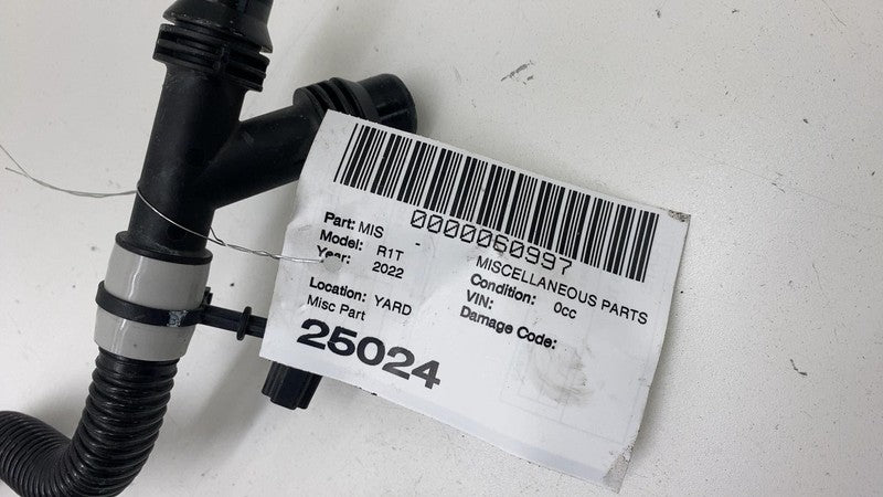 PT00061706 ⭕ 2022-2024 Rivian R1T Coolant Cooling Water Hose Tube Pipe Line OEM PT00061706