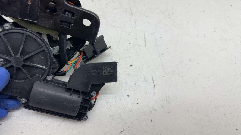 ⭕ 20-25 Model Y Rear Liftgate Tailgate Decklid Lock Latch Actuator 150