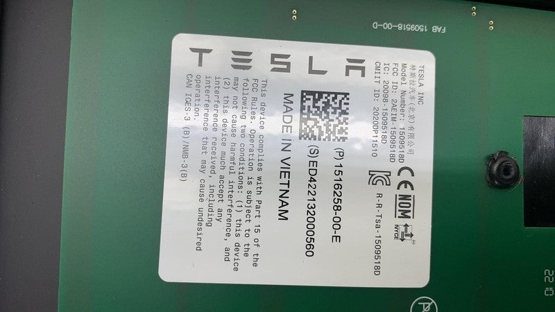 ⭕ 20-23 Model Y Right Exterior B-Pillar Applique Glass Trim RH AP3 150