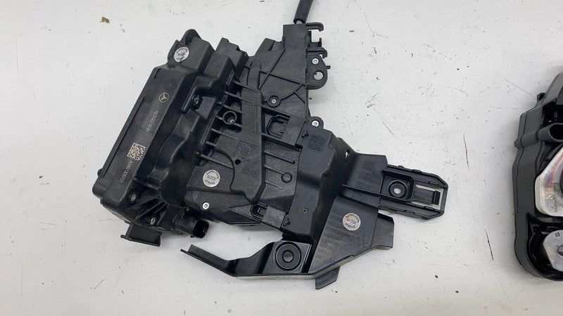 A 223 003 09 99 ⭕ 2022 Mercedes-Benz EQS 450+ V297 Rear Left Exterior Door Handle Outer White LH