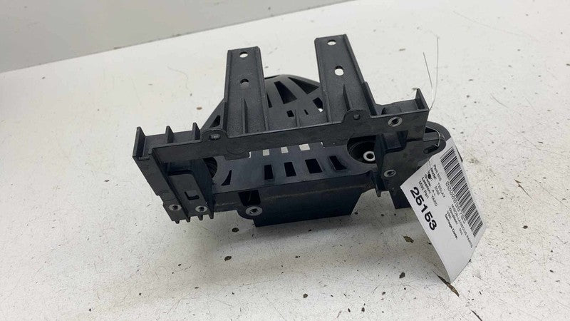 ⭕ 20-24 Model Y Air Conditioning AC Compressor Pump Mount Bracket 1667