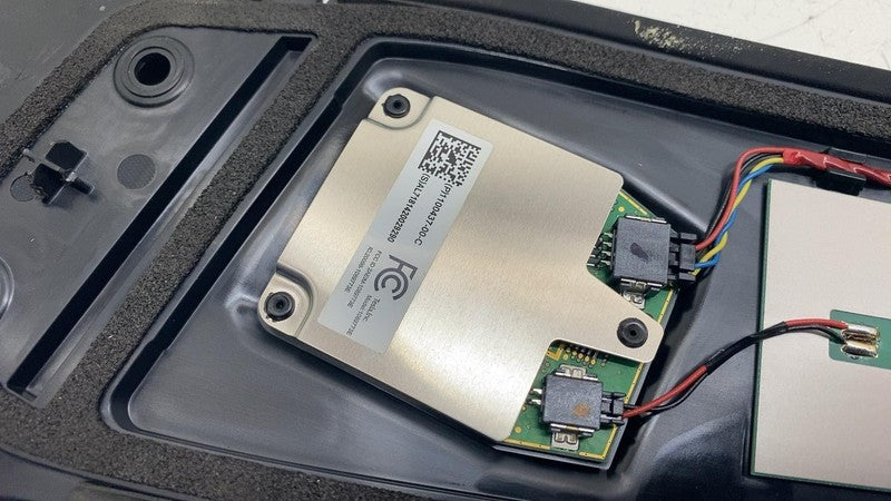 ⭕ 17-23 Model 3 Left B-Pillar Applique Glass Trim Molding w/ Camera 11