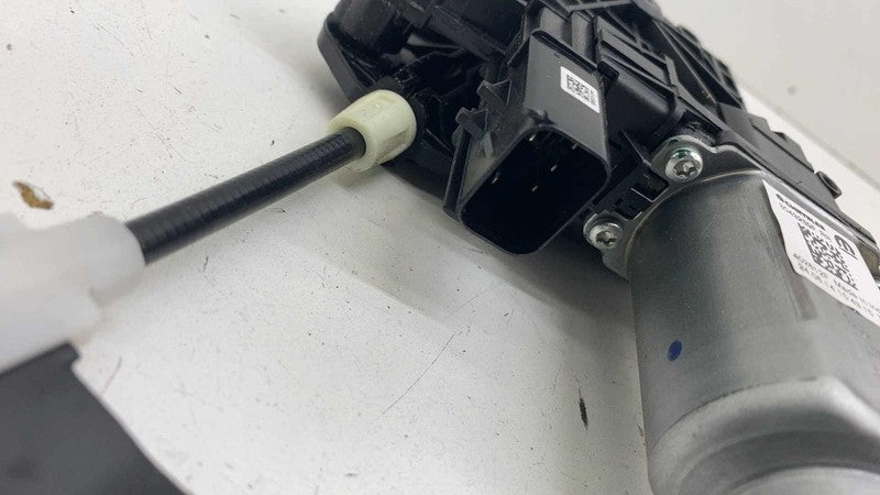 ⭕ 2017-2025 Chrysler Pacifica Rear Right Door Window Regulator & Motor