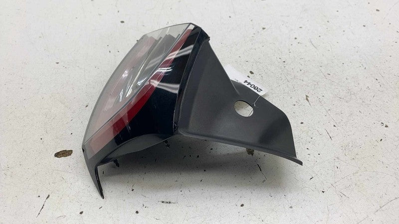 ⭕17-22 Tesla Model 3 Rear Right Outer Exterior Taillight Tail Lamp 3-P