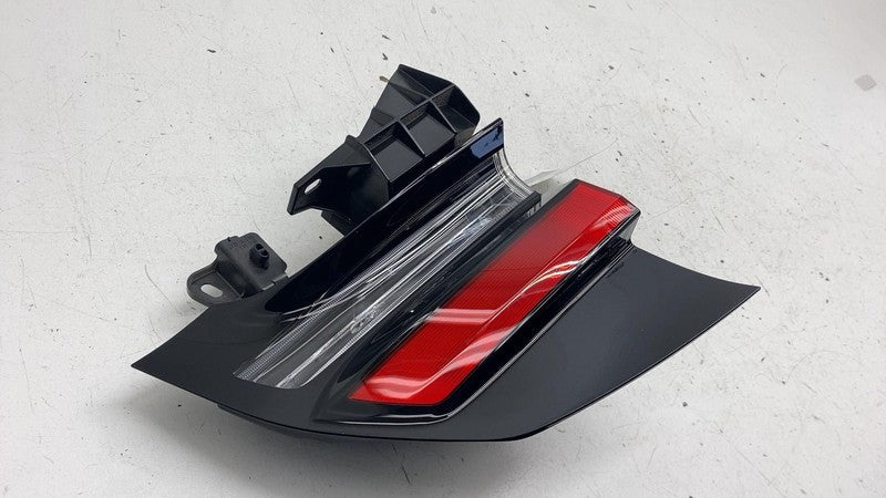 ⭕ 2023-2024 Toyota Prius Rear Right Side Quarter Panel Tail Lamp OEM 8