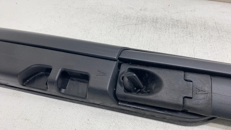 ⭕2017-2024 Chrysler Pacifica Side Roof Rail Rack Luggage Carrier Right