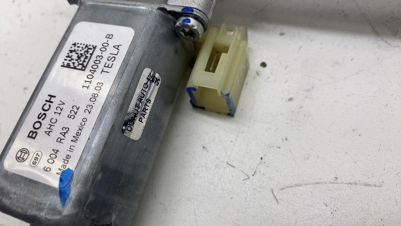 1104003-00-B ⭕ 2017-2023 Tesla Model 3 Y Front Seat Height Adjuster Motor Assy 1104003-00-B