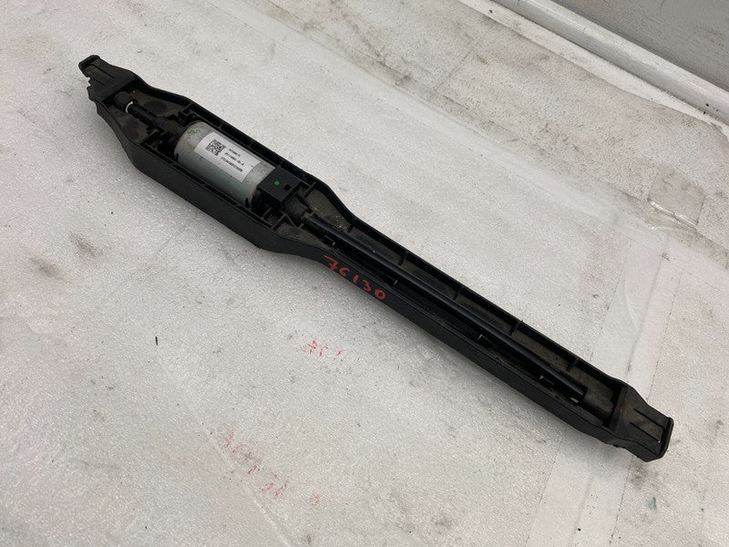 1119853 00 B 20-22 Model Y Front Left or Right 1st Row Seat Track Adjuster Motor 1119853-00-B