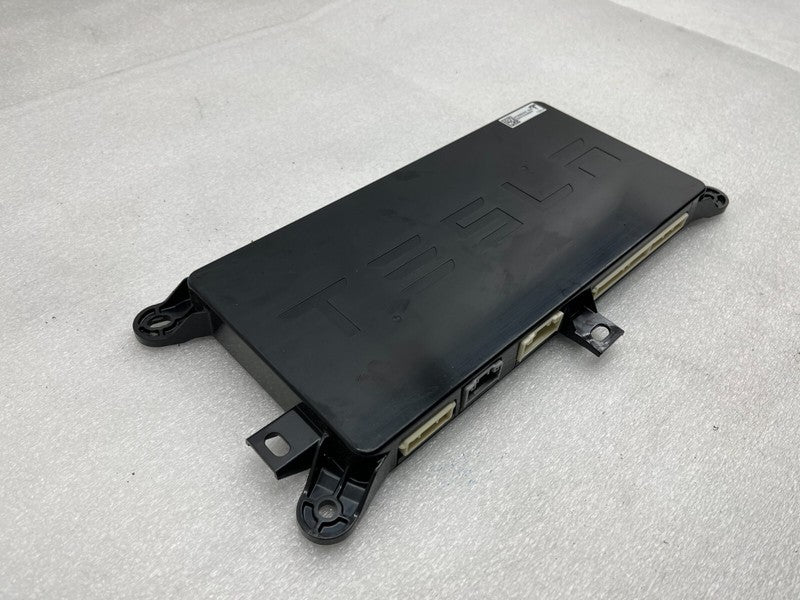⭕ 16-20 Model X Rear Body Chassis Control Module BCM Computer TSTD 104