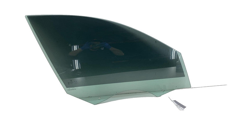 2017-2022 BMW 530e G30 Front Passenger Side Door Window Glass Right RH 43R-00050