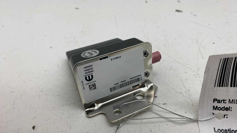 68688830AA ⭕ 2025 Chrysler Pacifica Satellite Radio Antenna Control Module Unit 68688830AA