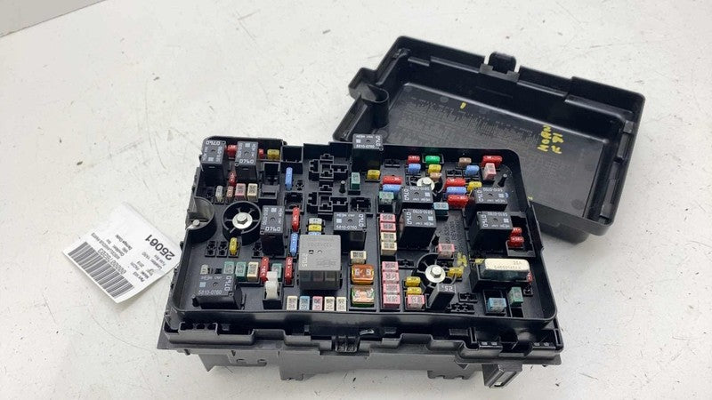 63565387 ⭕ 2018-2021 Chrysler Pacifica Engine Fusebox Fuse Box Relay Module OEM 6356-5387