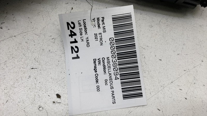 4KE807454 ⭕2019-2023 Audi e-Tron Rear Side Bumper Guide Bracket Support Right RH 4KE807454