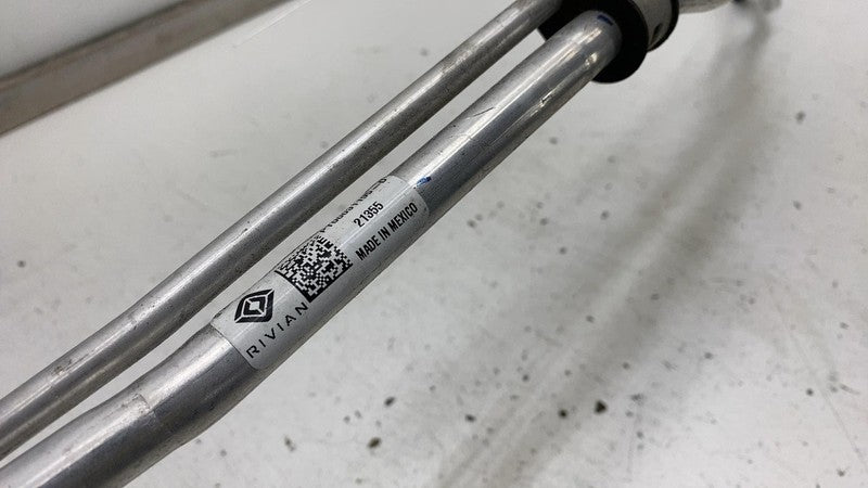 PT00031195D 2022 2023 2024 Rivian R1S Rear AC Lines Fluid Quarter Heater Hose Line Pipe Tube