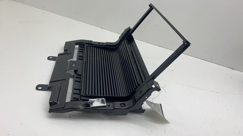 C800139938-A ⭕ 2022 2023 2024 Rivian R1T Rear Seat Back Panel Storage Door Cover C800139938-A