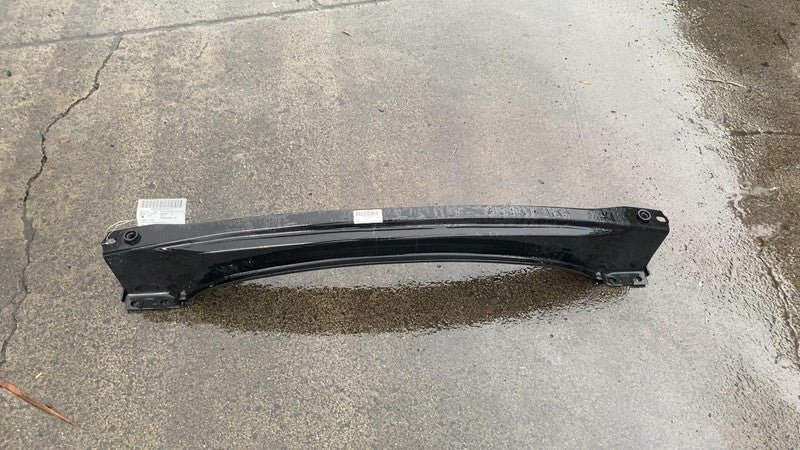 7P0 807 309 2011-2018 Porsche Cayenne Rear Bumper Reinforcement Impact Crash Bar Beam Assy