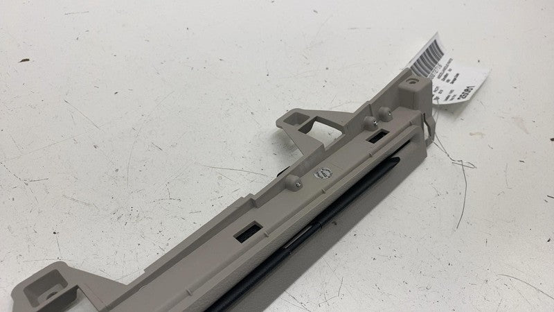 92000401AY ⭕ 2017-2024 Chrysler Pacifica Rear Right Door Panel Window Sun Shade 92000401AY