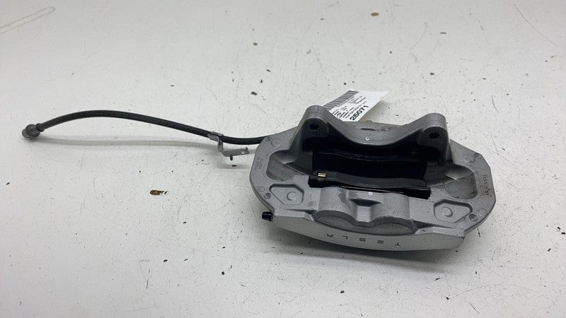 ⭕ 2017-2023 Tesla Model 3 M3 Front Right Caliper w/ Brake Hose Line 10