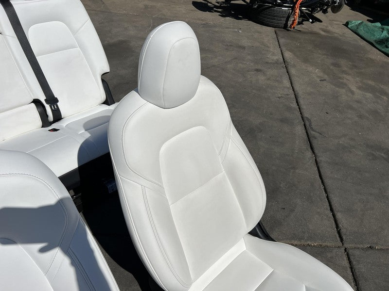 1456943-99-E ⭕ 2020-2022 Tesla Model Y MY Three Row 7-seater Interior Seat Cushion Assy White
