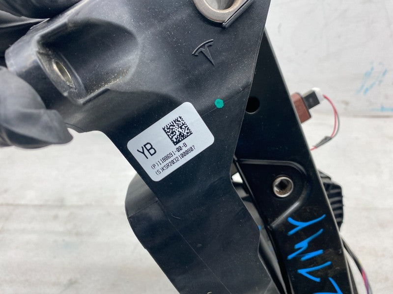 ⭕ 2020-2024 Tesla Model Y Accelerator and Brake Pedal Pad Assembly 118