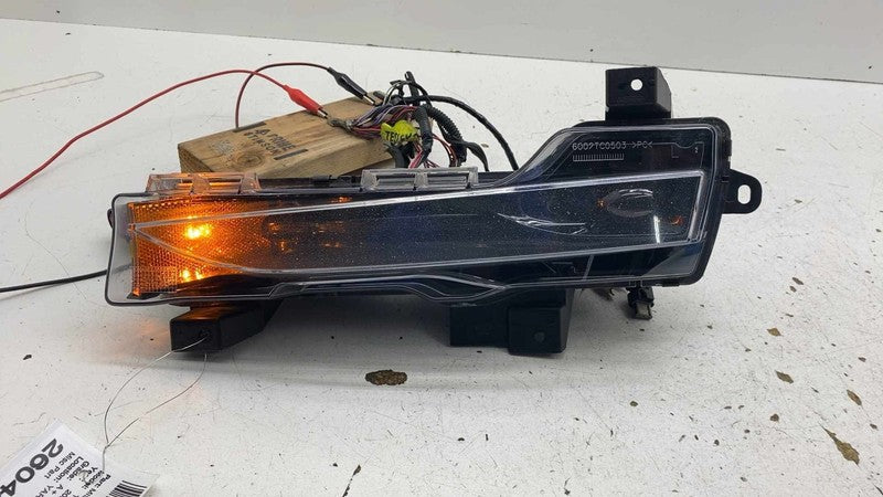 ⭕ 2017-2023 Model 3 Front Left Foglamp Turn Signal Base Fog Light 1077389-00-F