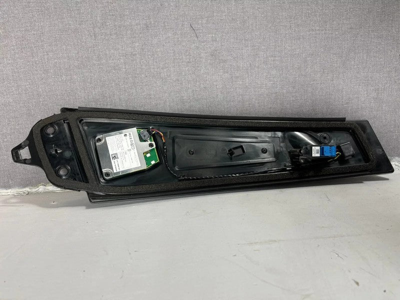 110044100E ⭕17-23 Model 3 Right B-Pillar Applique Glass Trim Molding w/ Camera 1100441-00-E