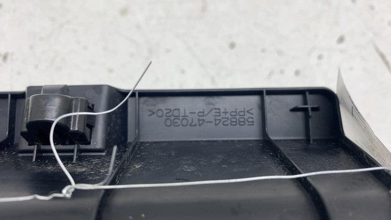 ⭕ 23-25 Toyota Prius Center Console Storage Tray Trim Cover Panel 5882