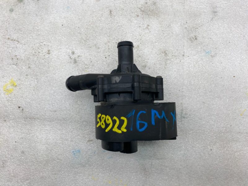 2016-2020 Tesla Model X MX Additional Auxiliary Coolant Water Cooling Pump Assy