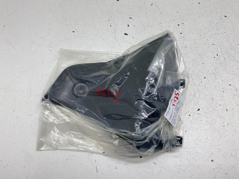 1784319 00 B ⭕ 24-26 Model 3 Rear Left Liftgate Trough Trim Lower Taillamp Cover 1784319-00-B