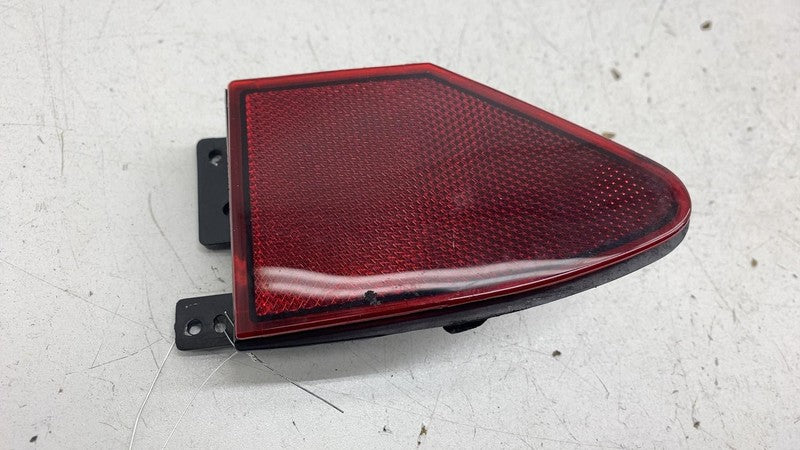 ⭕ 21-25 Tesla Model X Rear Right Taillight Tail Lamp Reflector OEM 102