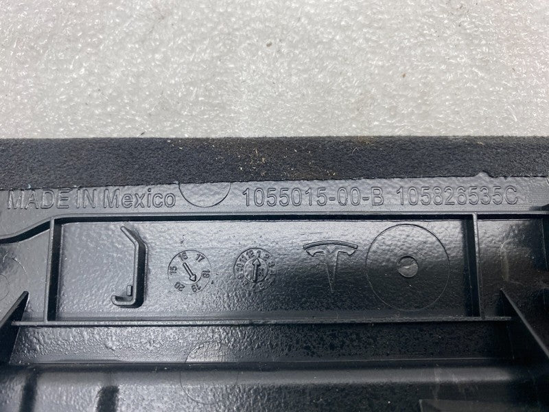 1058265 35 C ⭕ 16-20 Model X Rear Passenger Upper Door Trim Panel Cover Right RH 1058265-35-C